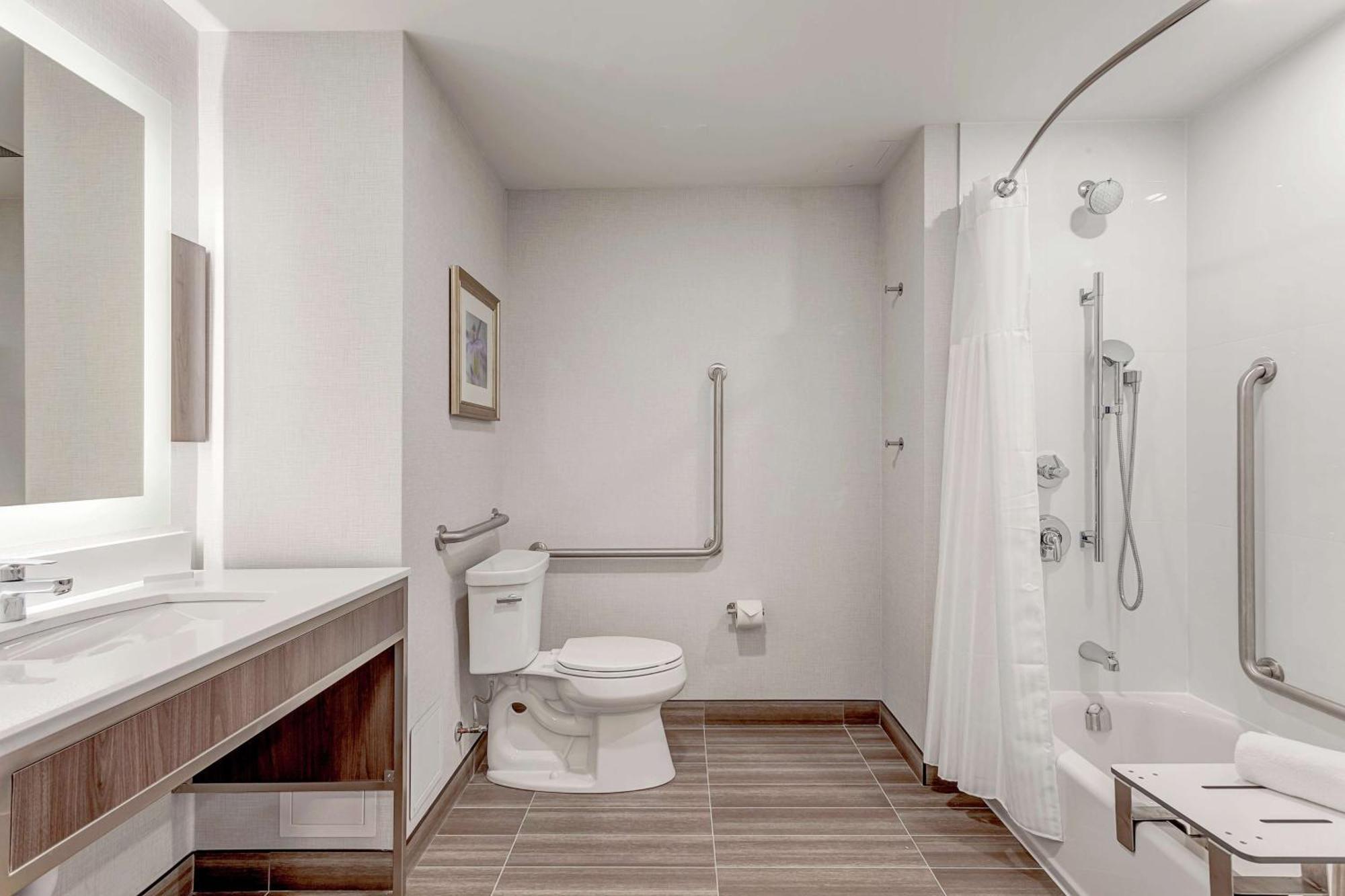 Hilton Garden Inn Toronto/Brampton West, Ontario, Canada Extérieur photo