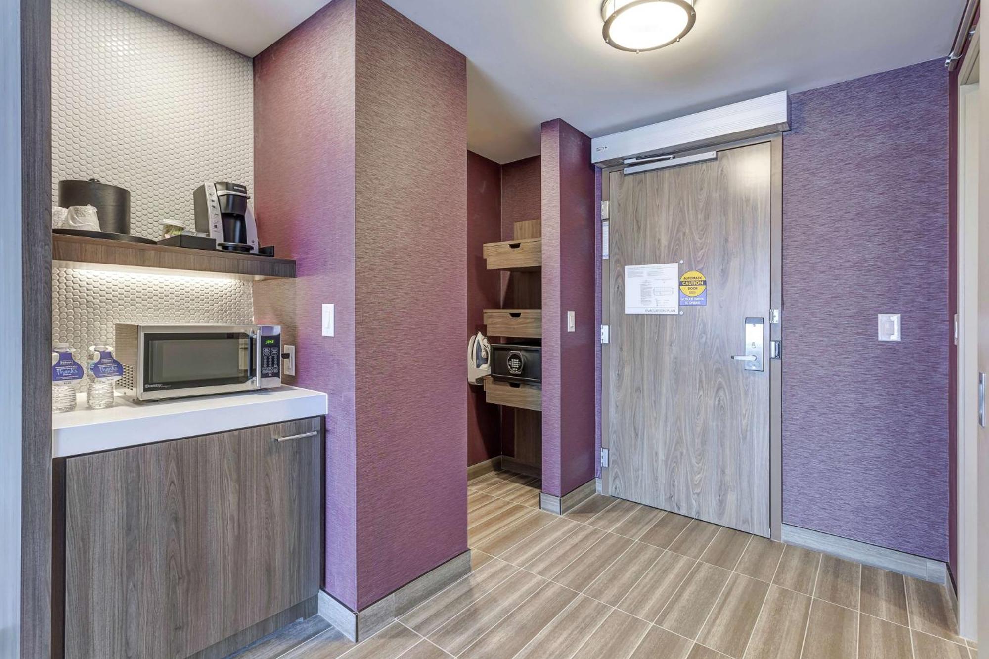 Hilton Garden Inn Toronto/Brampton West, Ontario, Canada Extérieur photo