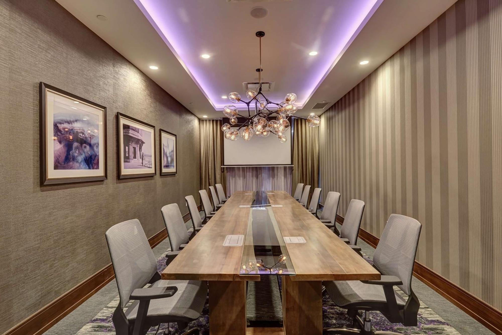 Hilton Garden Inn Toronto/Brampton West, Ontario, Canada Extérieur photo