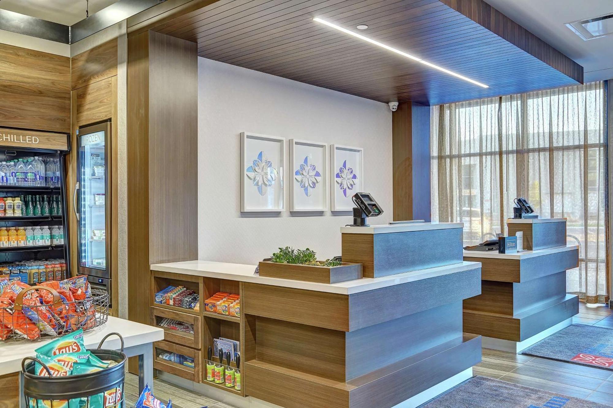 Hilton Garden Inn Toronto/Brampton West, Ontario, Canada Extérieur photo